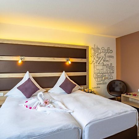 Michel Hotel Frankfurt Airport Rüsselsheim Zewnętrze zdjęcie