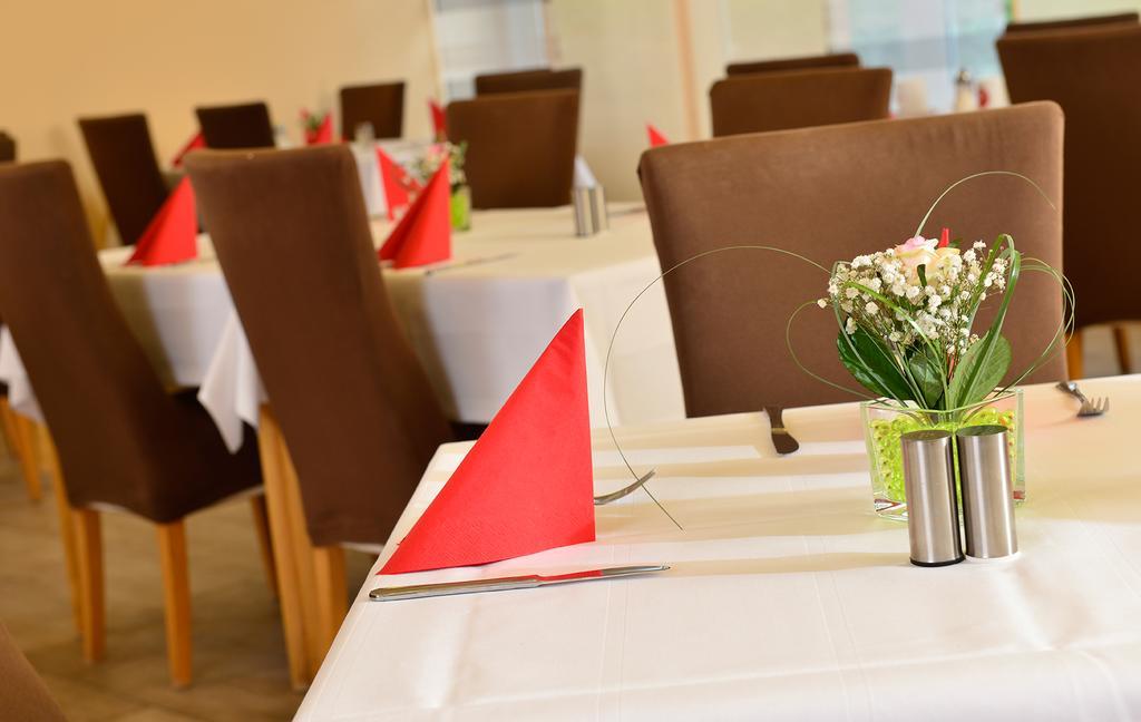 Michel Hotel Frankfurt Airport Rüsselsheim Zewnętrze zdjęcie
