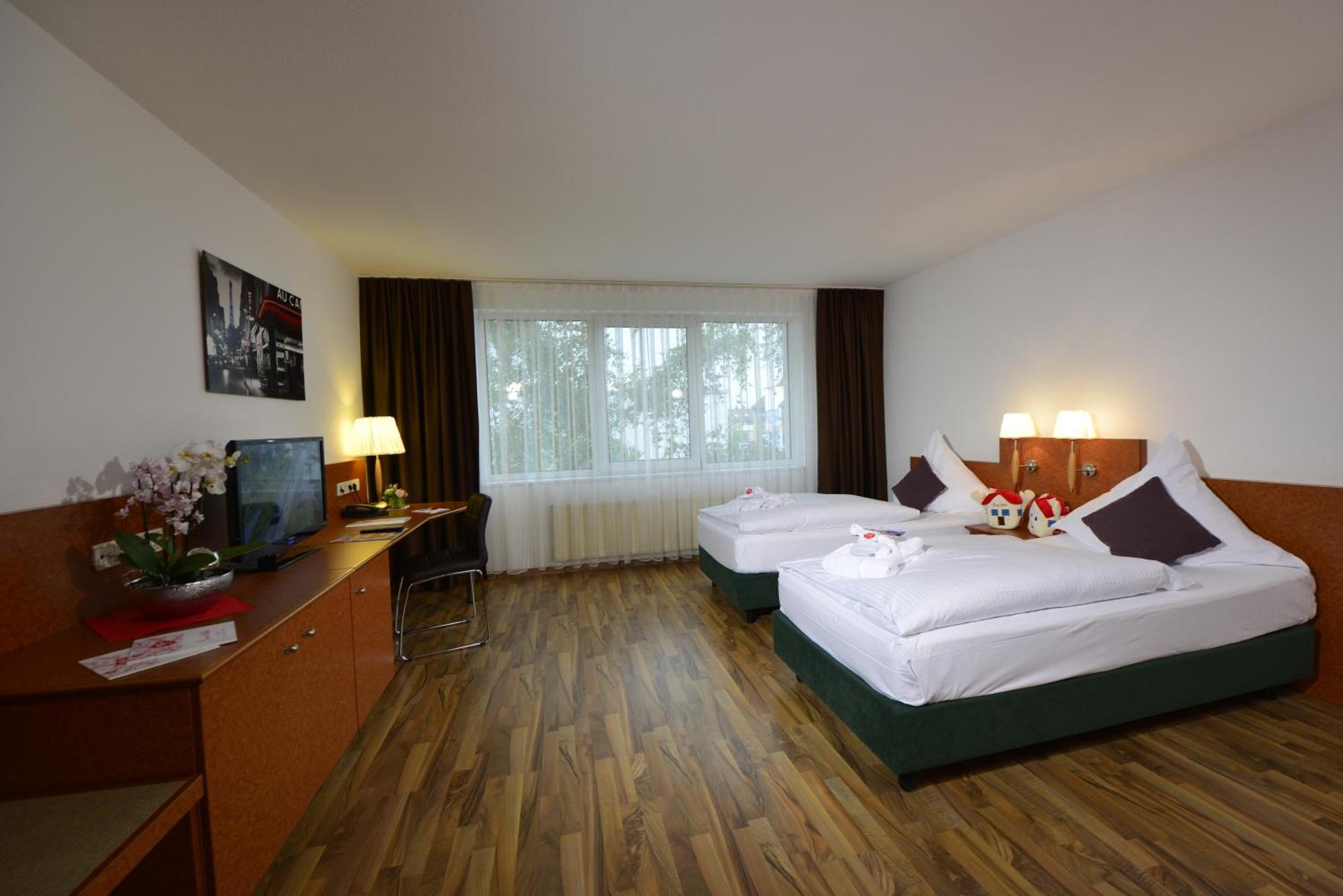 Michel Hotel Frankfurt Airport Rüsselsheim Zewnętrze zdjęcie